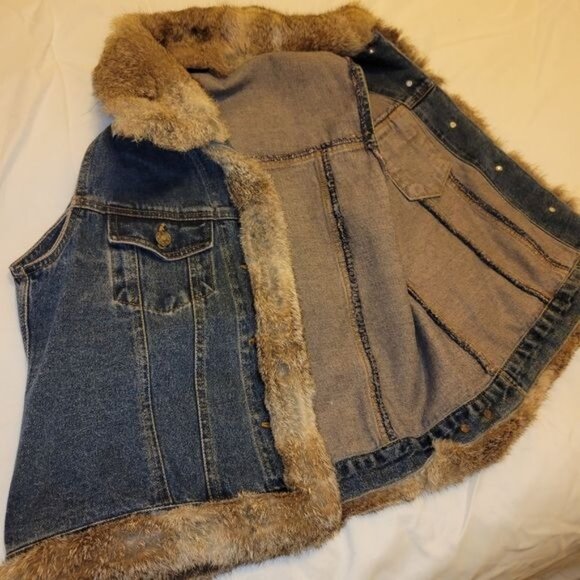 Denim Vest with Genuine Rabbit Fur Trim Beautiful and Soft Women's Size M - Picture 9 of 10
